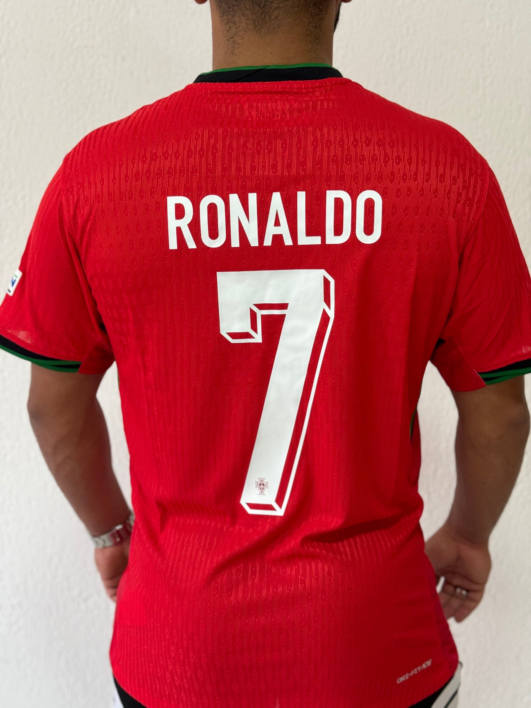 Portugal 24/25 Shirt Player Version - Ronaldo #7 (+Patches)